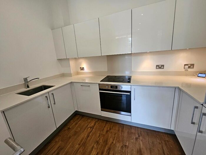 1 Bedroom Apartment To Rent In Gunmakers Lane, London, E3