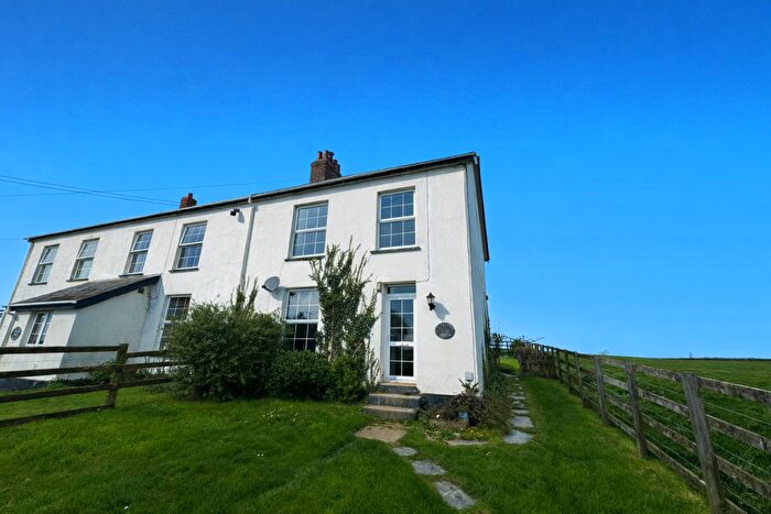 3 Bedroom House To Rent In Pendoggett, PL29