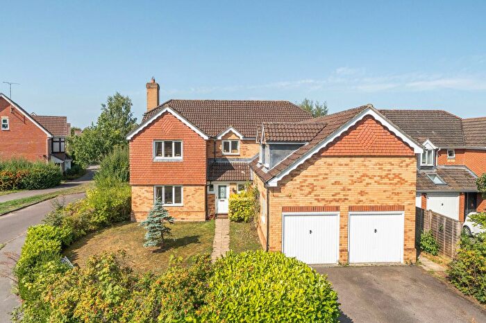 5 Bedroom Detached House For Sale In Huron Drive, Liphook, GU30
