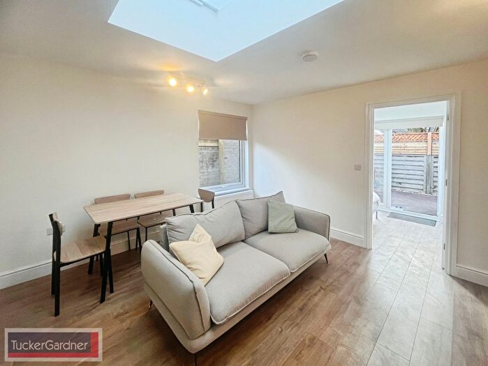 1 Bedroom Property To Rent In Vine Close, Cambridge, CB22
