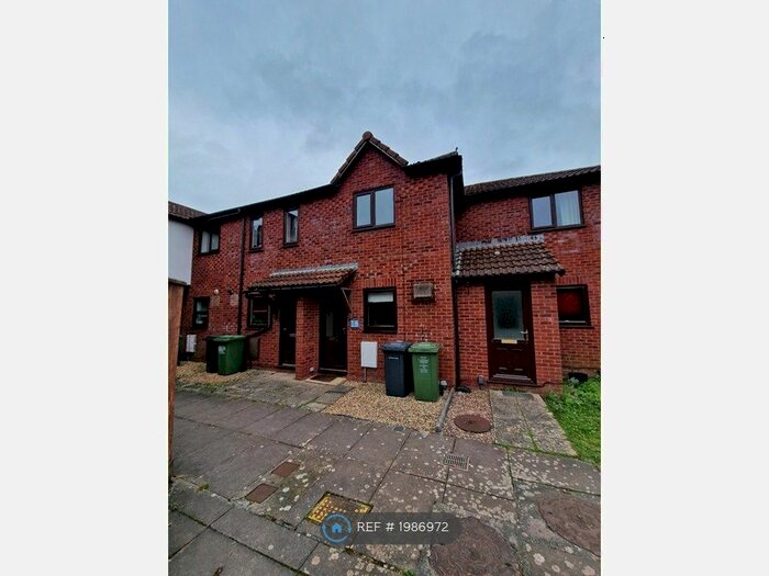 2 Bedroom Terraced House To Rent In Riverview Drive, Exeter, EX4