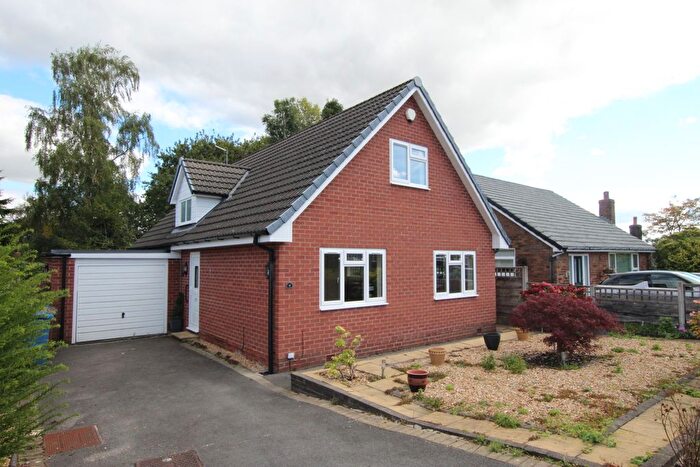 3 Bedroom Barn Conversion To Rent In Bell Meadow Drive, Bamford, Rochdale, OL11
