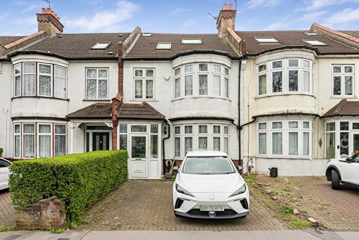 4 Bedroom Terraced House For Sale In Lower Addiscombe Road, Croydon, CR0