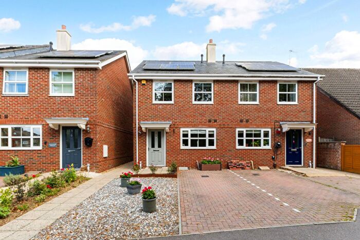 3 Bedroom Semi-Detached House For Sale In Eeklo Place, Newbury, RG14
