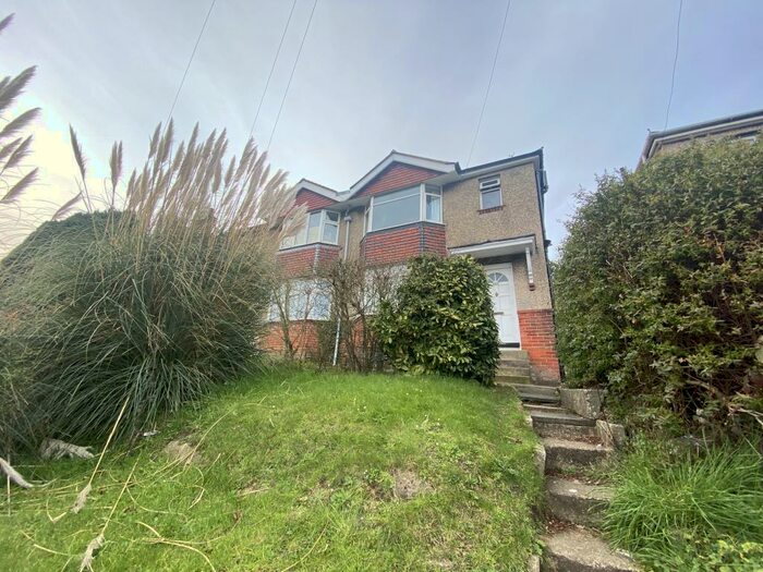 4 Bedroom House To Rent In Burgess Road, SO16