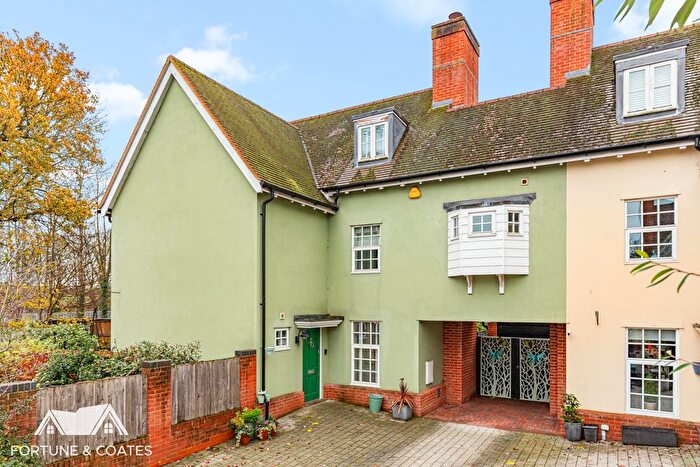 4 Bedroom Semi Detached House For Sale In Mulberry Green, Harlow, CM17