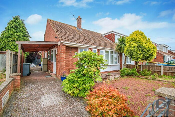 3 Bedroom Semi-Detached Bungalow For Sale In Halden Avenue, Hellesdon, NR6