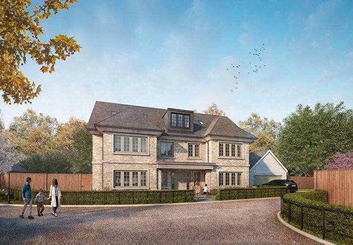 5 Bedroom Detached House For Sale In Park View Road, Woldingham, Caterham, CR3