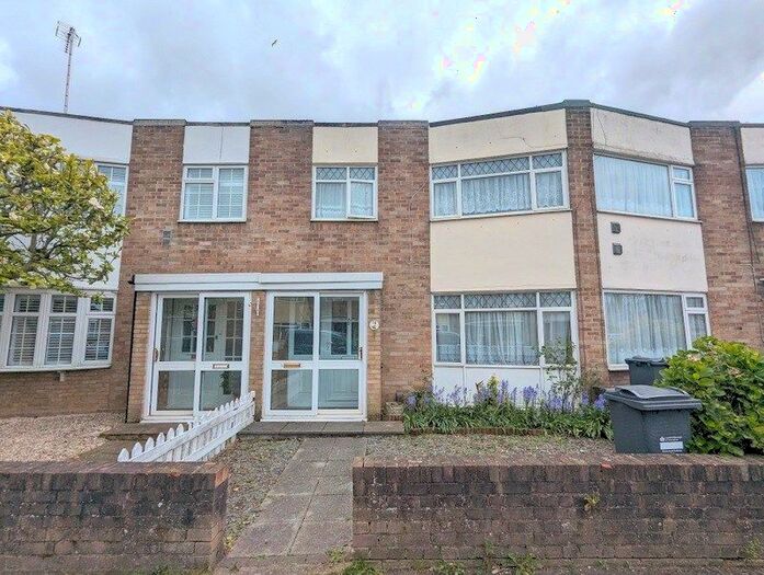 3 Bedroom Terraced House To Rent In Bethany Waye, Feltham, TW14