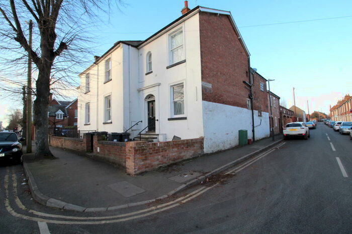 7 Bedroom Semi-Detached House To Rent In Leicester Street, Leamington Spa, CV32