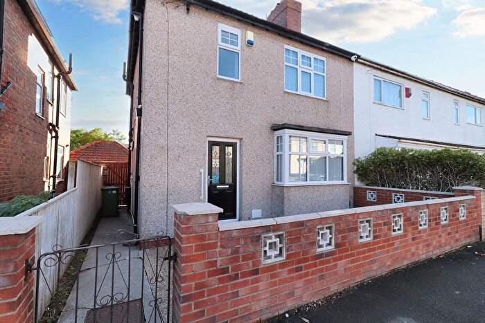 4 Bedroom Semi-detached House For Sale In Norton Avenue, Stockton-On-Tees, TS20