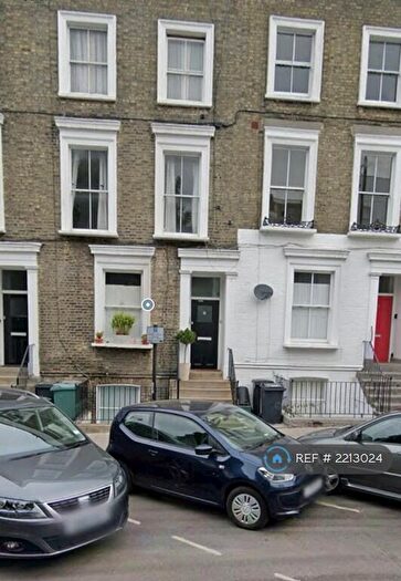 3 Bedroom Flat To Rent In Offord Road, London, N1