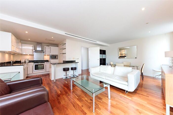2 Bedroom Flat To Rent In Luna House, Bermondsey Wall West, SE16