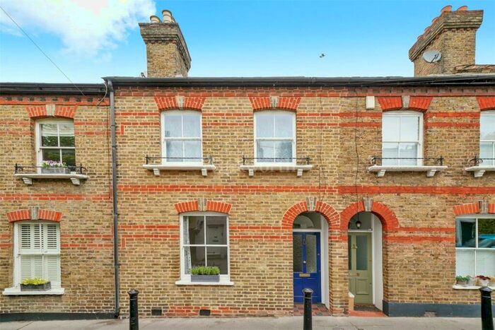 2 Bedroom Terraced House To Rent In Chancery Lane, Beckenham, BR3