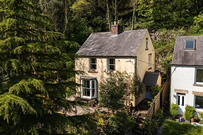 4 Bedroom Detached House For Sale In Dale Road, Matlock Bath, Matlock, DE4