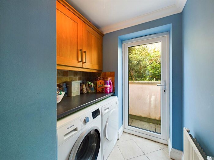 5 Bedroom Semi-Detached House For Sale In Shiplate Road, Bleadon, Weston-super-Mare, North Somerset, BS24
