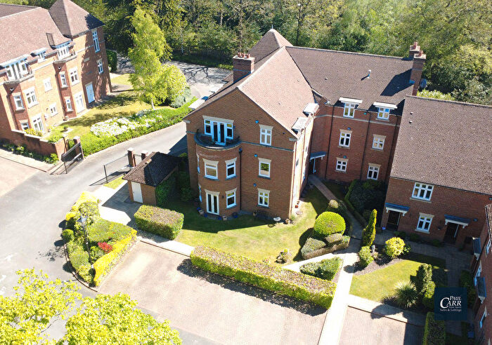 2 Bedroom Flat For Sale In Thornhill Road, Streetly, Sutton Coldfield, B74