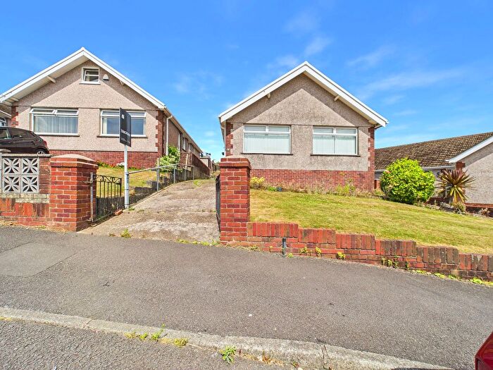 3 Bedroom Detached House For Sale In Gellifach Crescent, Morriston, SA6