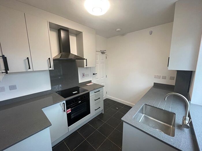 2 Bedroom Maisonette To Rent In Sudbury Croft, Wembley, HA0