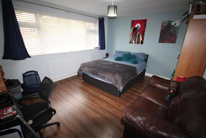 3 Bedroom Semi-Detached House For Sale In York Road, Colwyn Bay, LL29