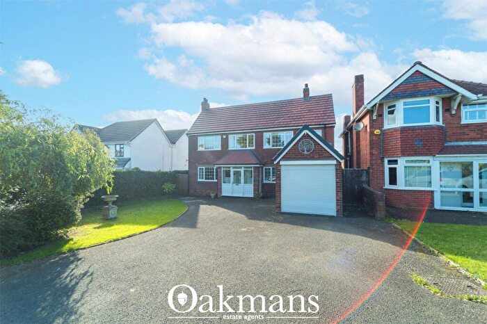 3 Bedroom Detached House For Sale In Birmingham Road, Marlbrook, Bromsgrove, Worcestershire, B61