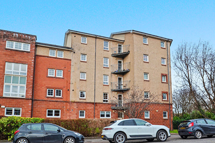 2 Bedroom Flat For Sale In Dinmont Road, Shawlands, Glasgow, G41