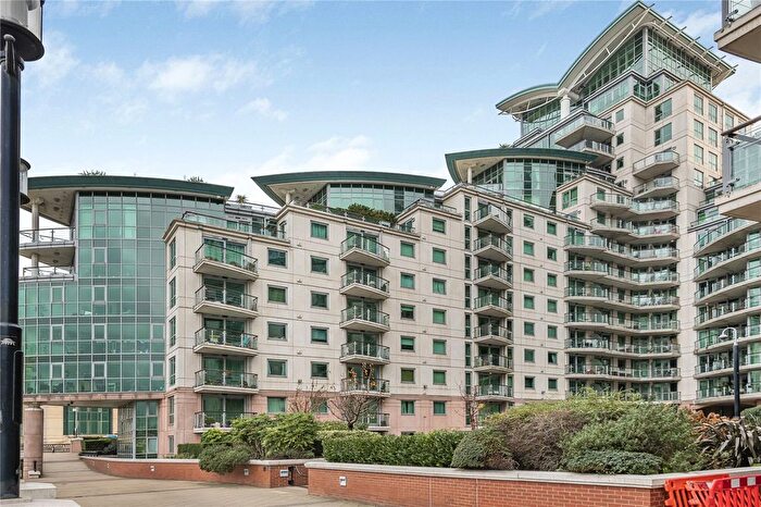 2 Bedroom Flat For Sale In Bridge House, St George Wharf, SW8