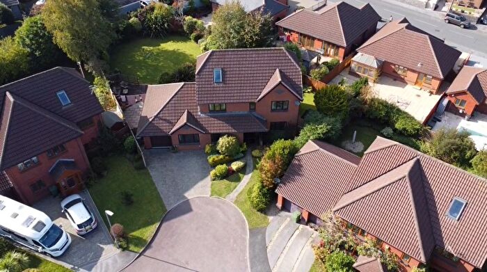 6 Bedroom Detached House For Sale In Llys-Y-Dderwen, Llangennech, Llanelli, Carmarthenshire, SA14