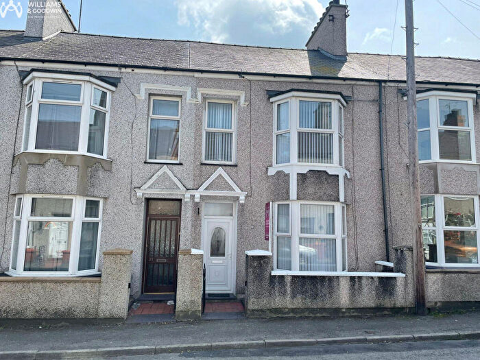 2 Bedroom Terraced House For Sale In Moreton Road, Holyhead, Anglesey, LL65