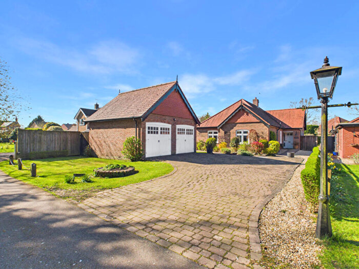 3 Bedroom Detached Bungalow For Sale In St. Andrews Drive, Woodhall Spa, LN10