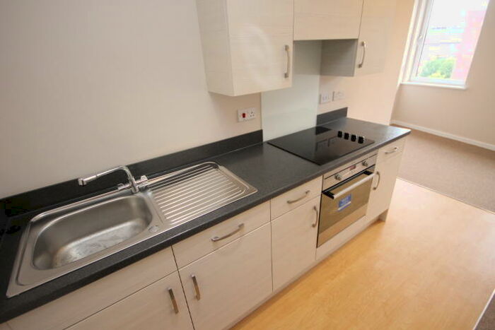 1 Bedroom Flat To Rent In Wharncliffe House, Bank Street, Sheffield, S1