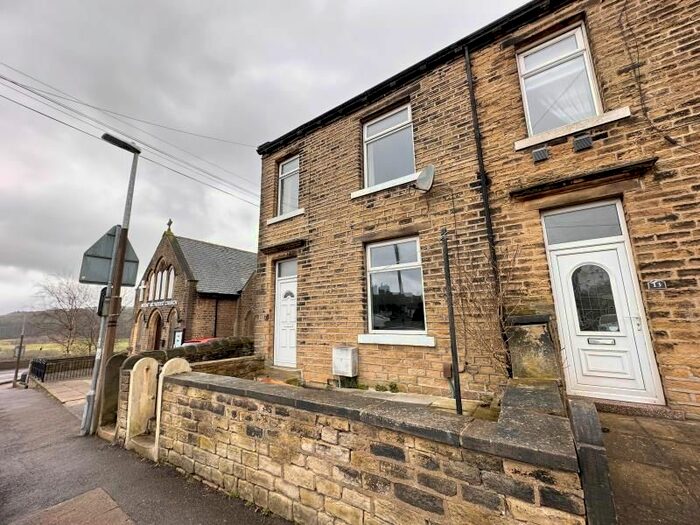 2 Bedroom Terraced House To Rent In Moorlands Road, Lindley, Huddersfield, HD3