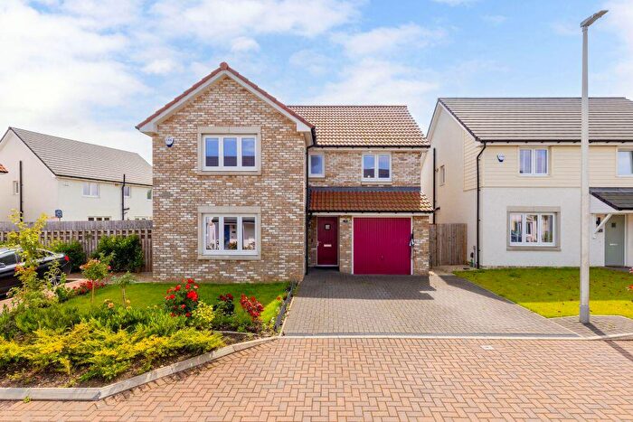 4 Bedroom Detached Villa For Sale In Blair Road, East Calder, EH53