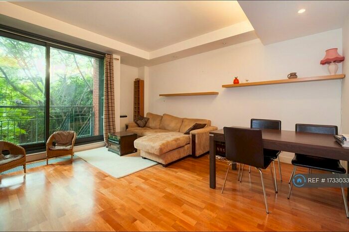 2 Bedroom Flat To Rent In City Rd, London, EC1Y
