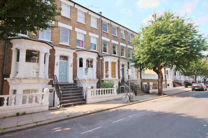 1 Bedroom Flat To Rent In Minford Gardens, Brook Green, London, W14