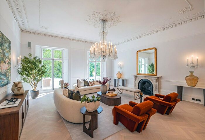 6 Bedroom Property For Sale In St George's Square, Pimlico, London, SW1V