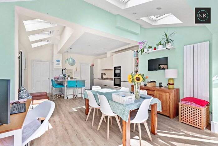 4 Bedroom Semi-Detached House For Sale In Fullers Road, South Woodford, London, E18