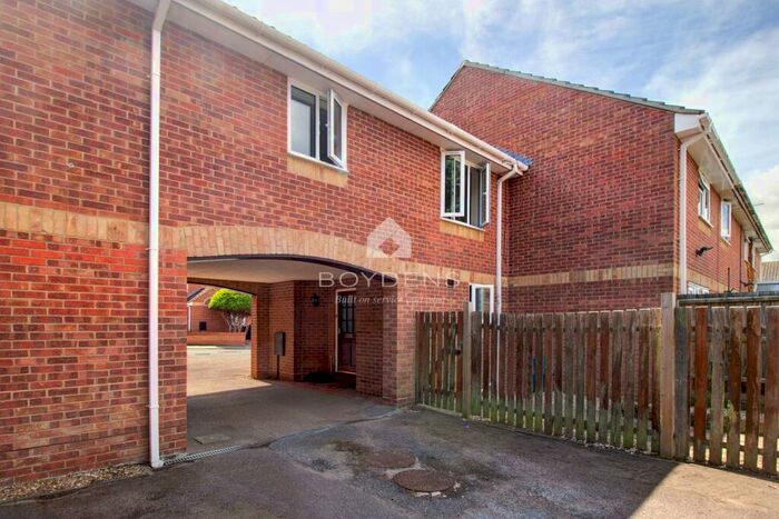 1 Bedroom Maisonette To Rent In Friday Wood Green, Colchester, Essex, CO2