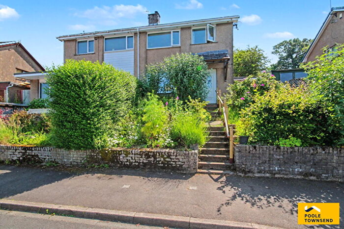 3 Bedroom Semi Detached House For Sale In Bleaswood Road, Oxenholme, Kendal, LA9