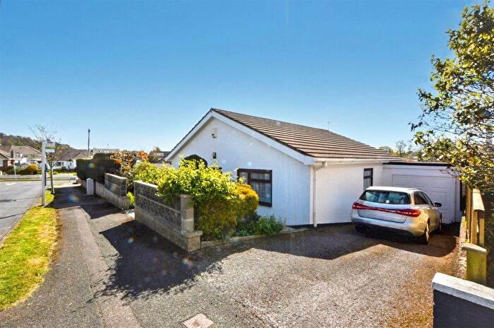 2 Bedroom Detached Bungalow For Sale In Barchington Avenue, Torquay, Devon, TQ2
