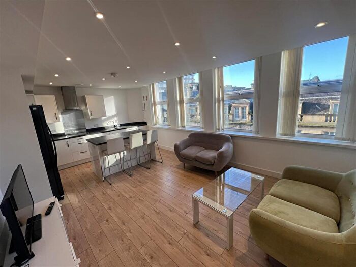 Flat To Rent In Leopold Street, Sheffield, S1