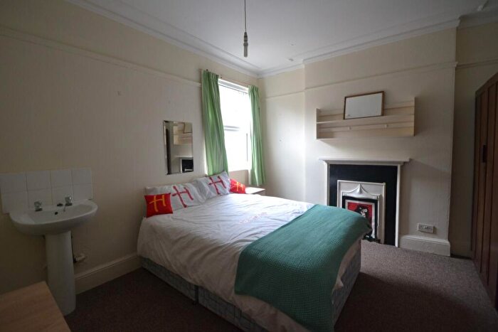 5 Bedroom Semi-Detached House To Rent In Johnson Road, Lenton, Nottingham, NG7