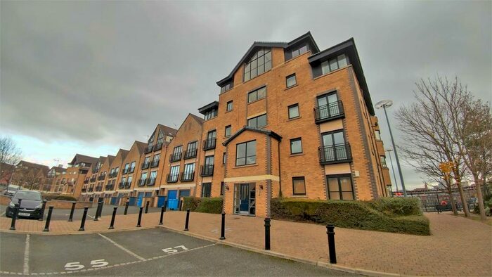2 Bedroom Apartment To Rent In South Ferry Quay, Liverpool, L3