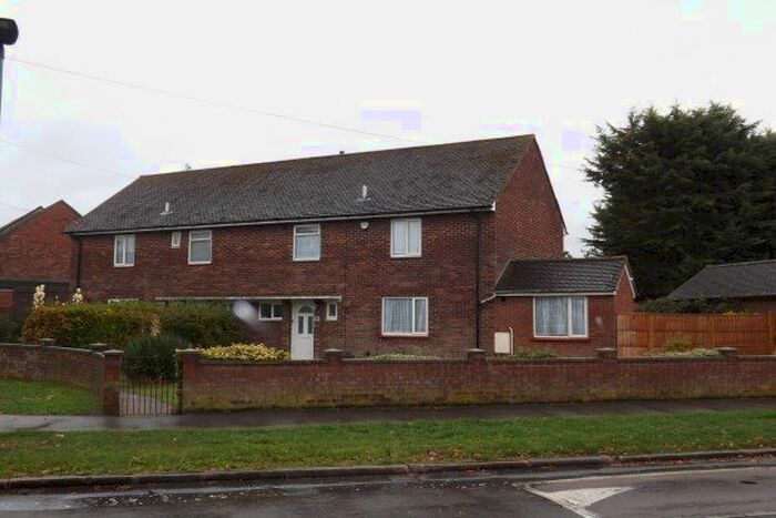 3 Bedroom Property To Rent In Shortstown, Bedford, MK42