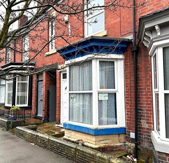 4 Bedroom House To Rent In Kirkstall Road, Sheffield, S11