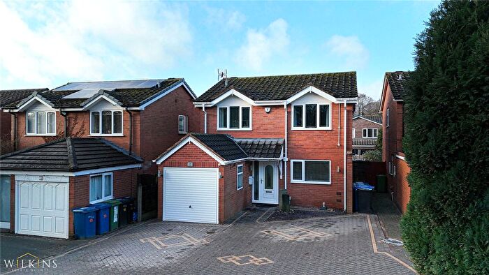 4 Bedroom Detached House For Sale In Haltonlea, Wilnecote, Tamworth, Staffordshire, B77