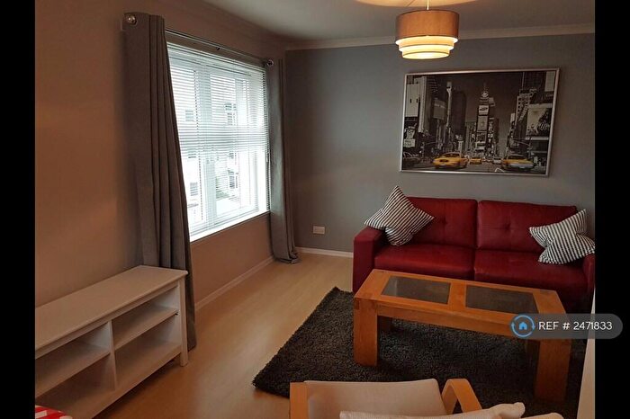 2 Bedroom Flat To Rent In St. Clair Street, Aberdeen, AB24