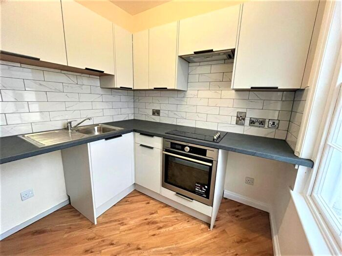 1 Bedroom Flat To Rent In Cowick Street, Exeter, EX4