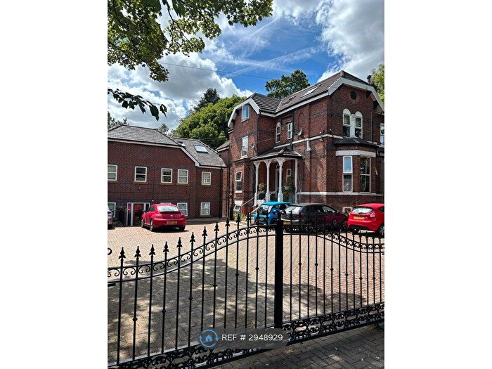 1 Bedroom Flat To Rent In Edge Lane, Manchester, M21