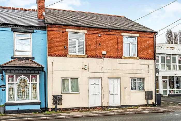 1 Bedroom Flat To Rent In Long Lane, Halesowen, West Midlands, B62